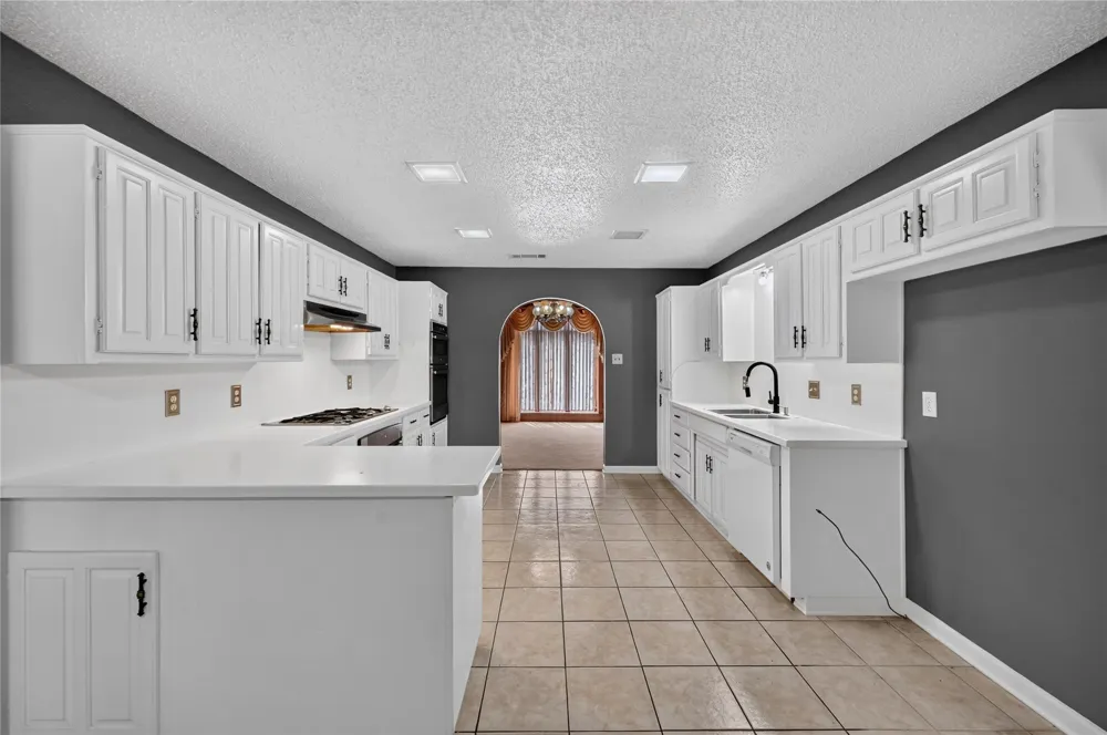 1226 Ranch Valley Drive DeSoto, TX 75115