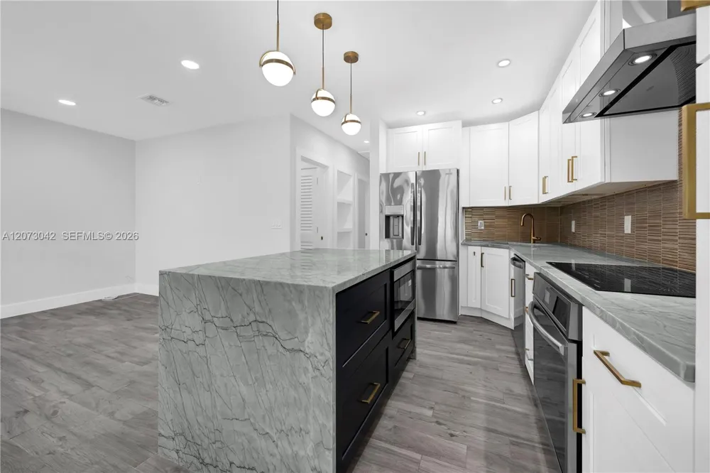 1566 NE 174th St North Miami Beach, FL 33162
