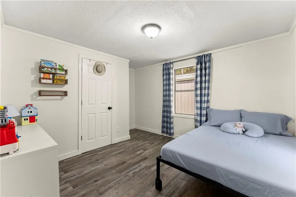 247 Highway 323 Maysville, GA 30558
