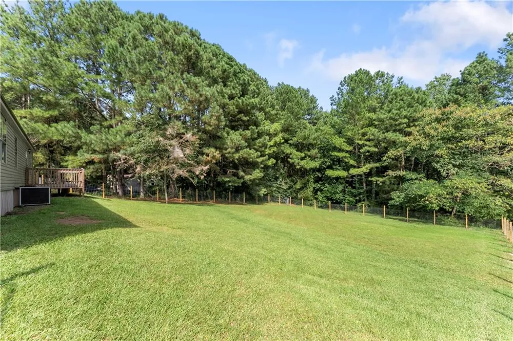 247 Highway 323 Maysville, GA 30558