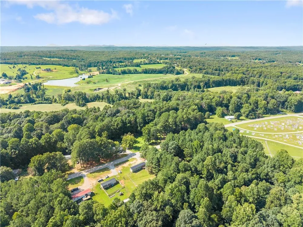 247 Highway 323 Maysville, GA 30558
