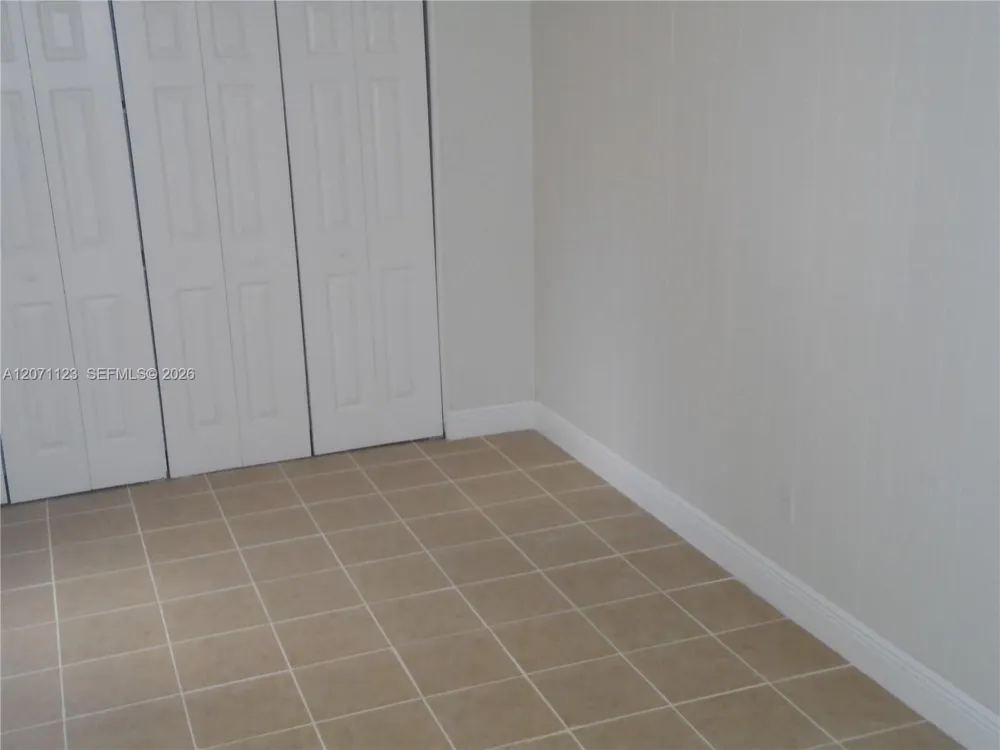 1648 NW 58TH AV #3 Lauderhill, FL 33313