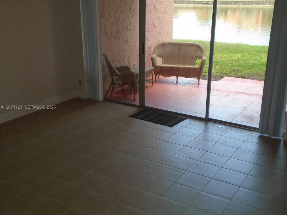 1648 NW 58TH AV #3 Lauderhill, FL 33313