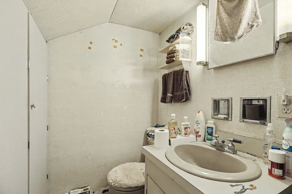 931 Baldwin Street Traverse City, MI 49686