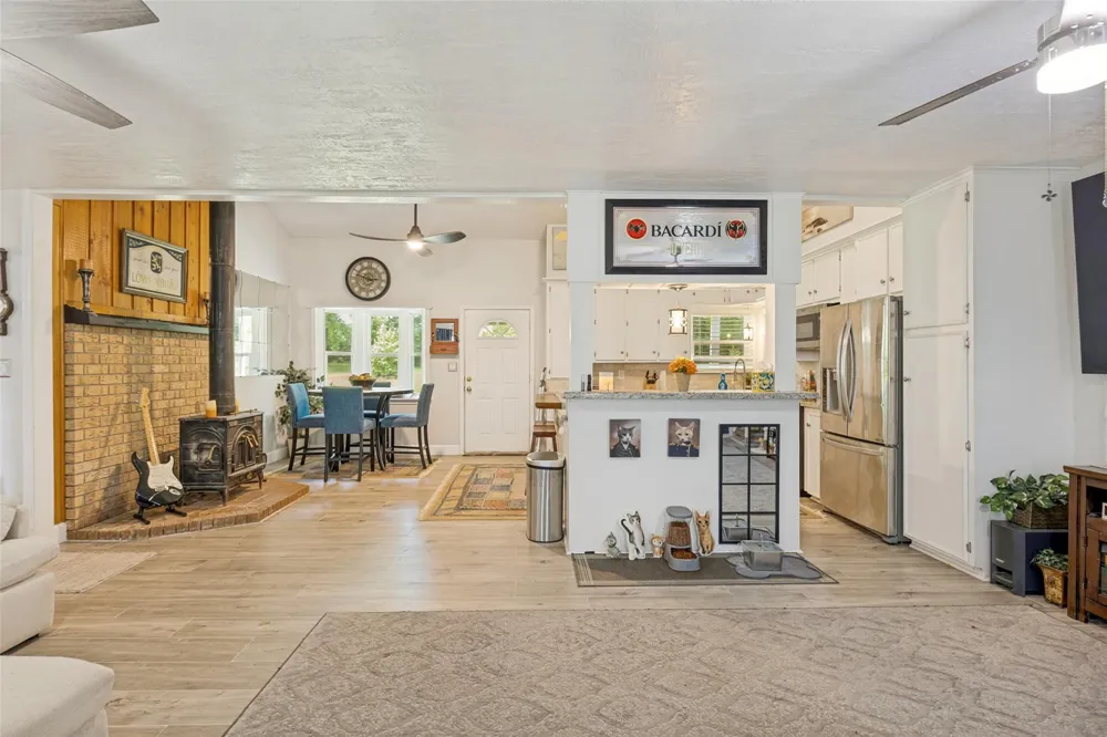 289 Fm 350 Livingston, TX 77351