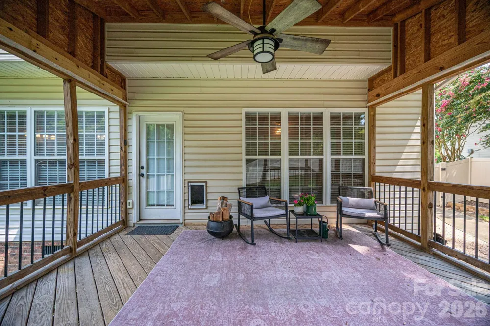 908 Carole Summey Drive Dallas, NC 28034
