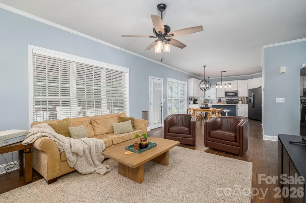 908 Carole Summey Drive Dallas, NC 28034