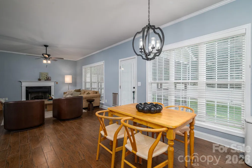 908 Carole Summey Drive Dallas, NC 28034