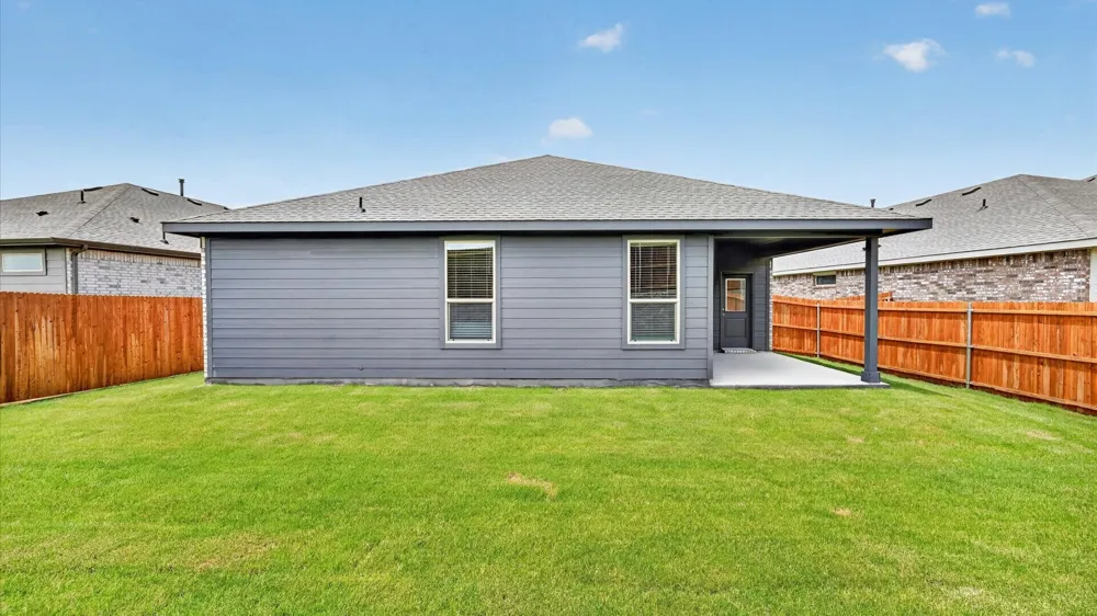 17125 MANZANILLA DRIVE Justin, TX 76247