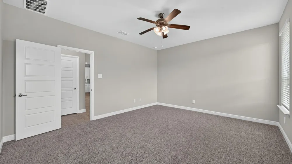 17125 MANZANILLA DRIVE Justin, TX 76247