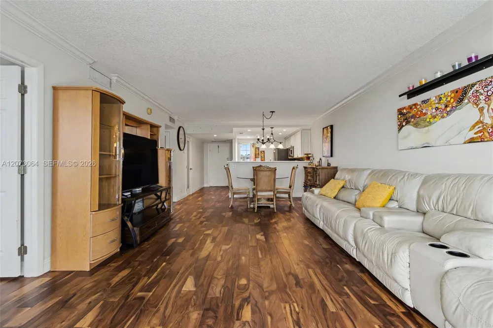 3090 Course Dr #709 Pompano Beach, FL 33069
