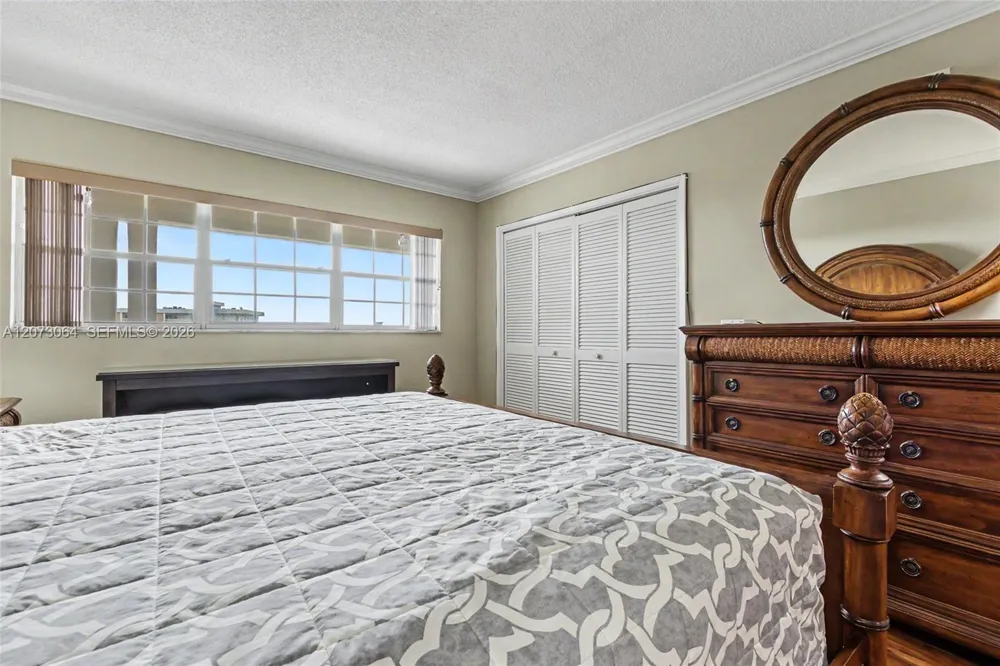 3090 Course Dr #709 Pompano Beach, FL 33069