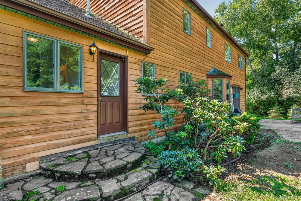 180 Sarah Wells Trail Campbell Hall, NY 10916