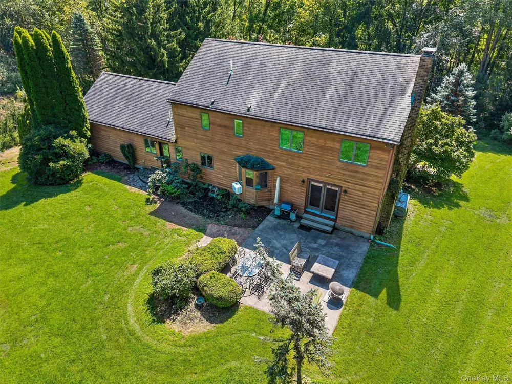 180 Sarah Wells Trail Campbell Hall, NY 10916