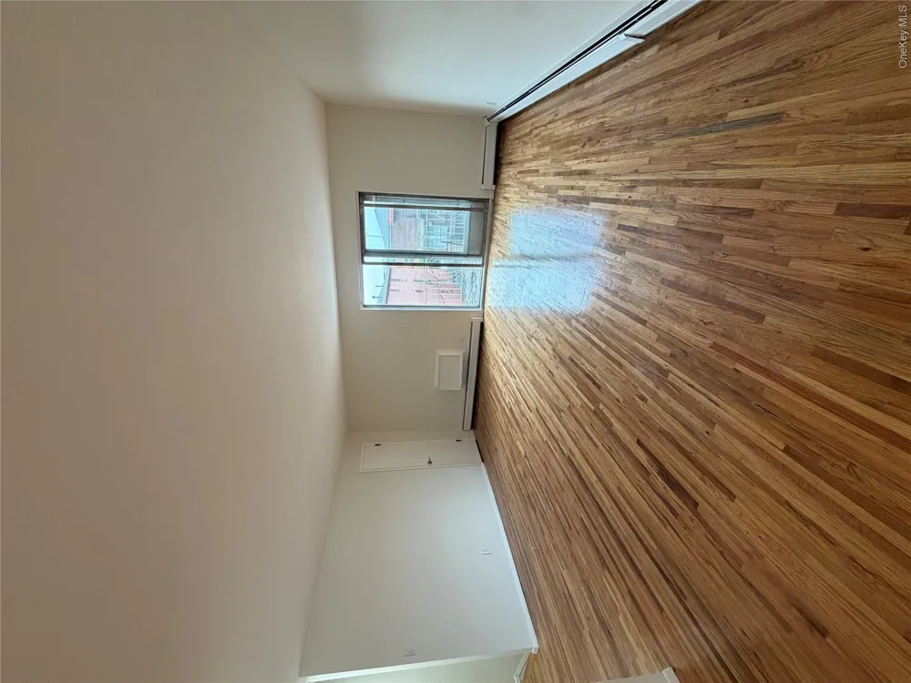 1927 84th Street #3rd floor Brooklyn, NY 11214
