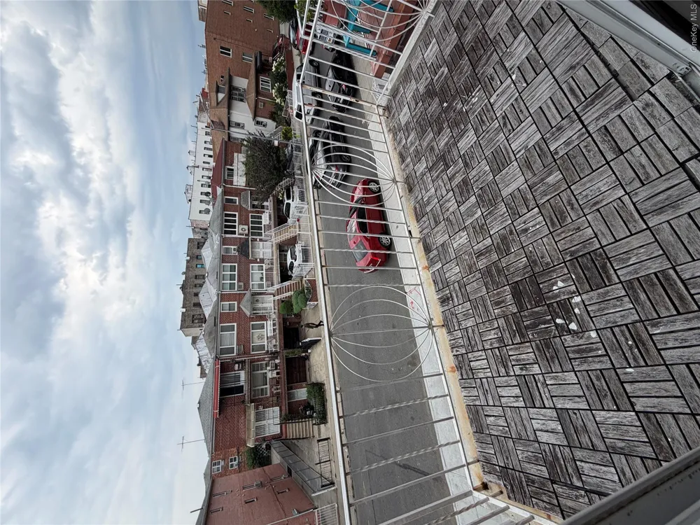 1927 84th Street #3rd floor Brooklyn, NY 11214