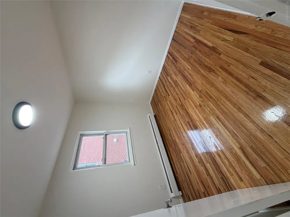 1927 84th Street #3rd floor Brooklyn, NY 11214