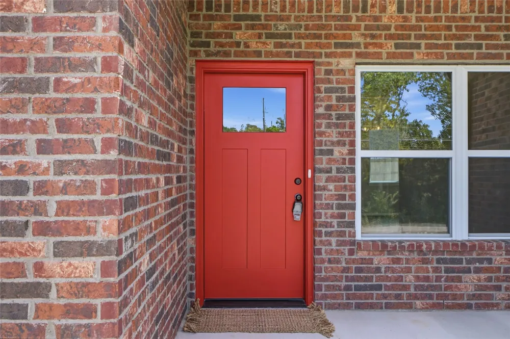 1524 E Grayson Avenue Sapulpa, OK 74066