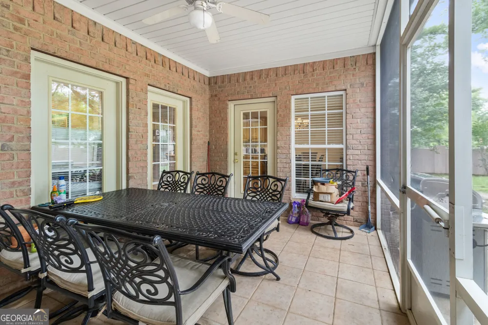 101 Orchard LN Centerville, GA 31028