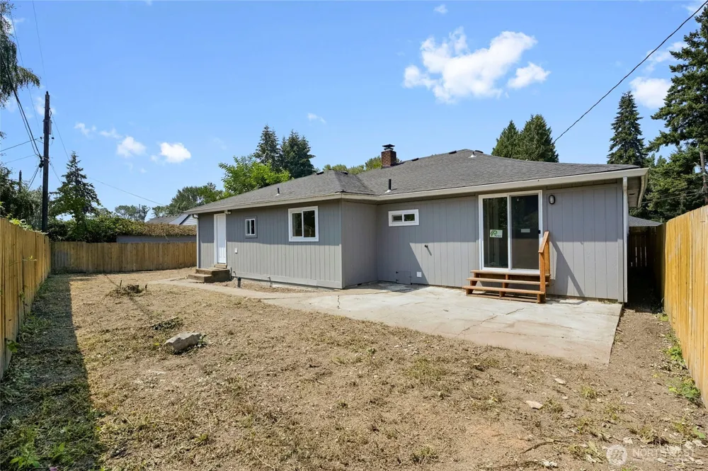 256 Douglas Street Longview, WA 98632