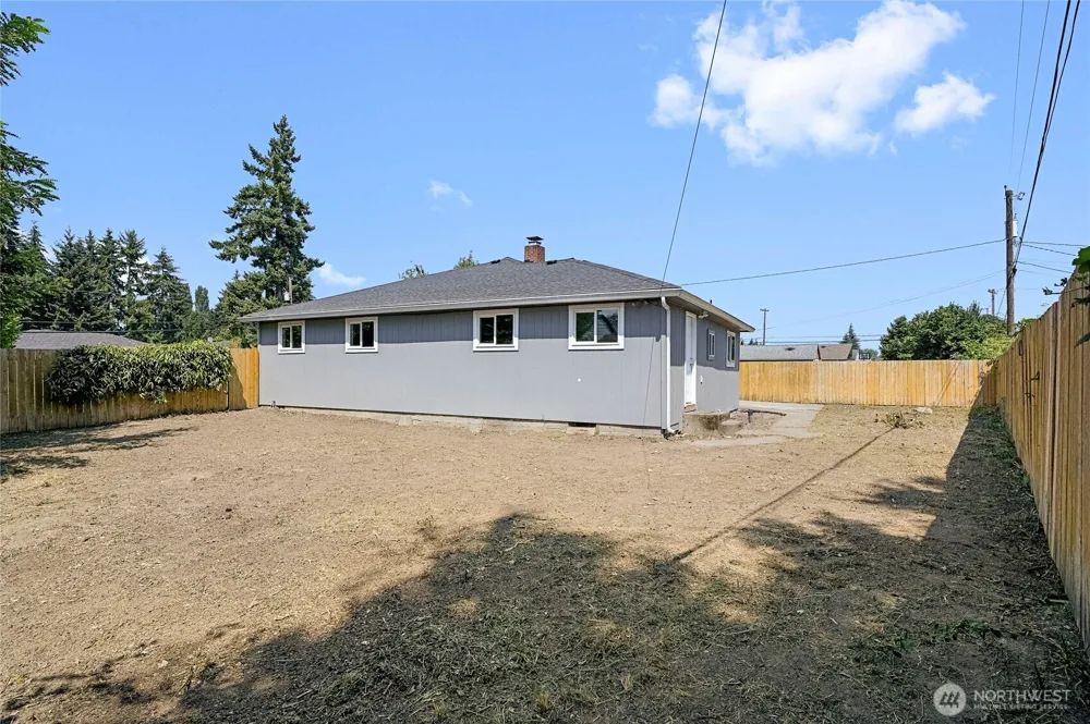 256 Douglas Street Longview, WA 98632