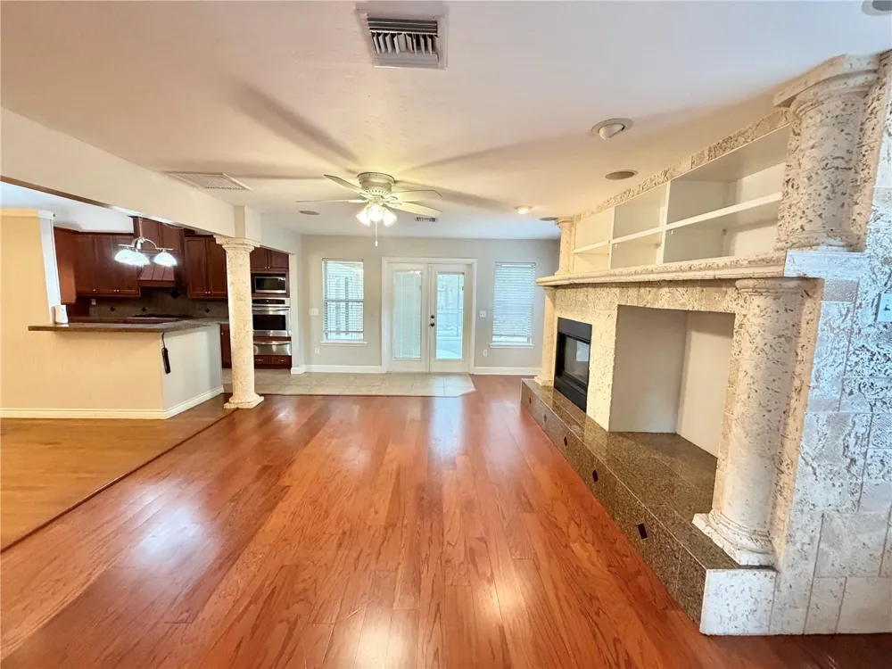 11512 NW 13TH LANE Gainesville, FL 32606
