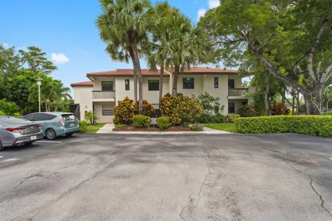 21669 TALL PALM CIRCLE #1B