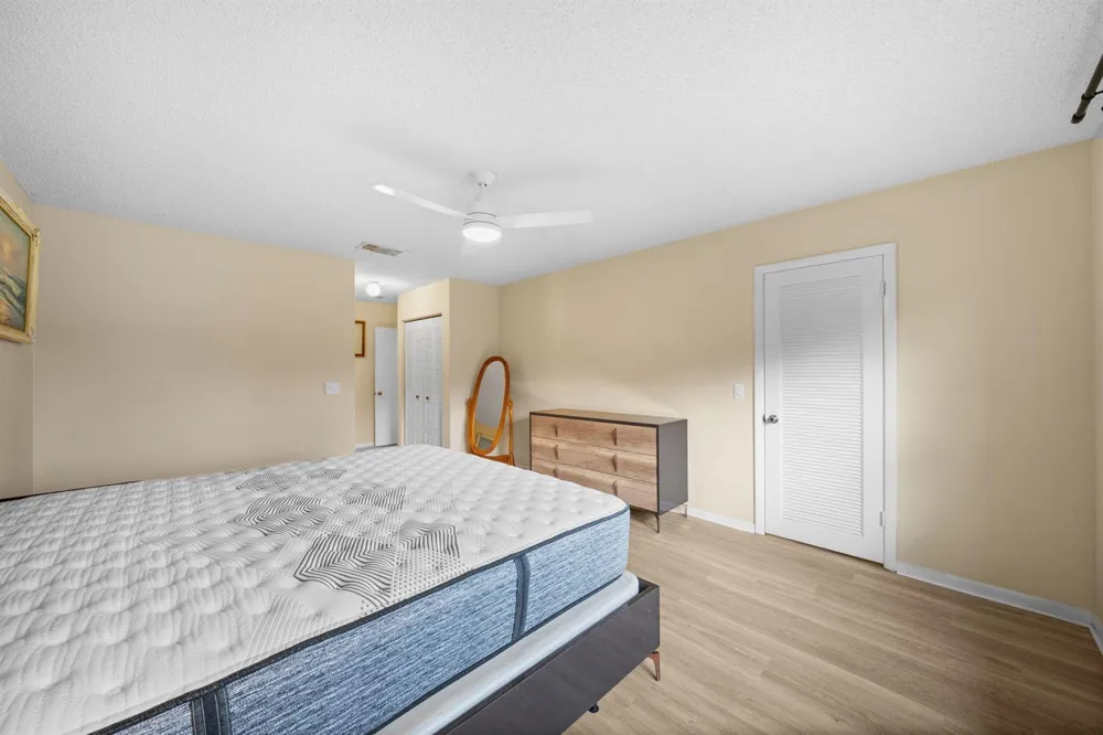 21669 TALL PALM CIRCLE #1B Boca Raton, FL 33433
