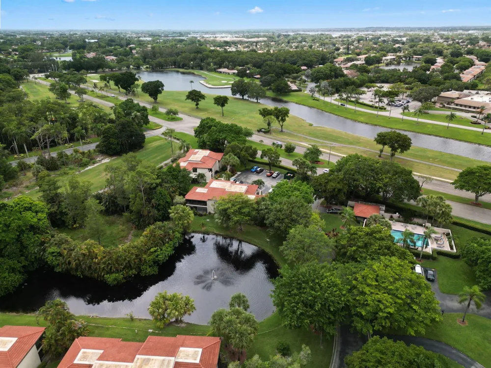 21669 TALL PALM CIRCLE #1B Boca Raton, FL 33433
