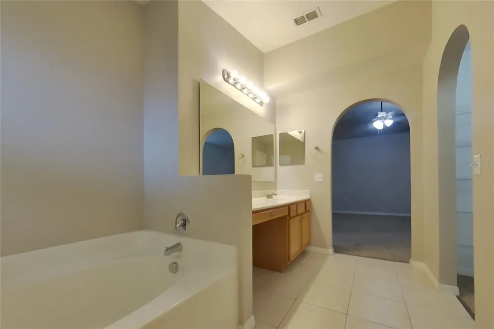 Address Not Shown Groveland, FL 34736