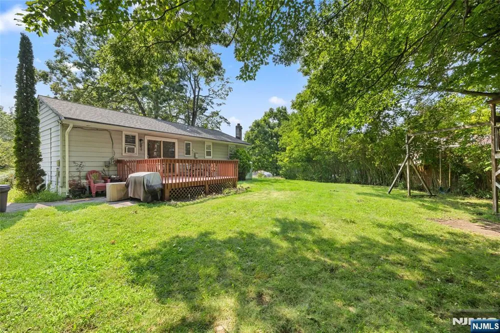 1 Ridgeview Court Vernon, NJ 07422