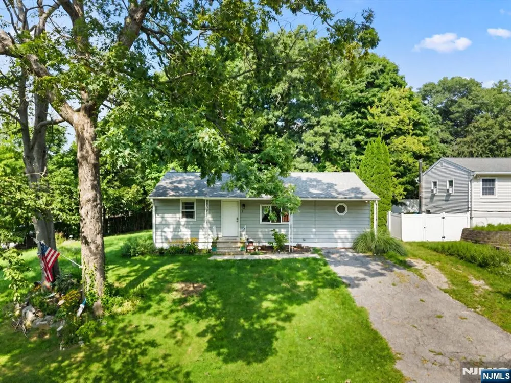 1 Ridgeview Court Vernon, NJ 07422