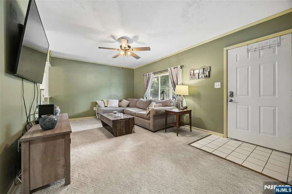 1 Ridgeview Court Vernon, NJ 07422