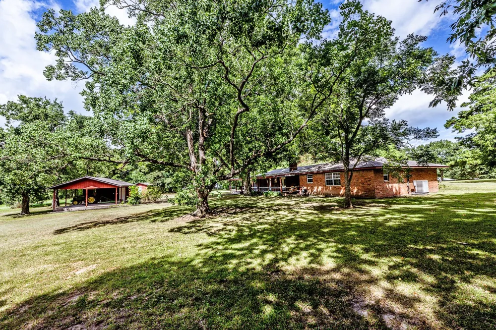 1385 Fm 1791 Huntsville, TX 77340