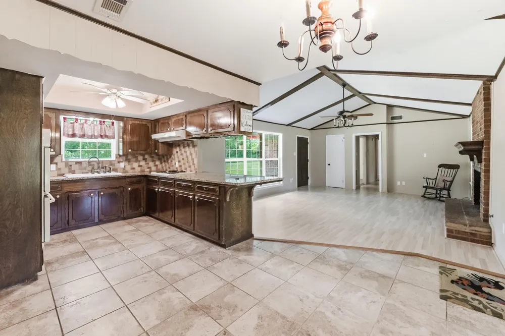1385 Fm 1791 Huntsville, TX 77340