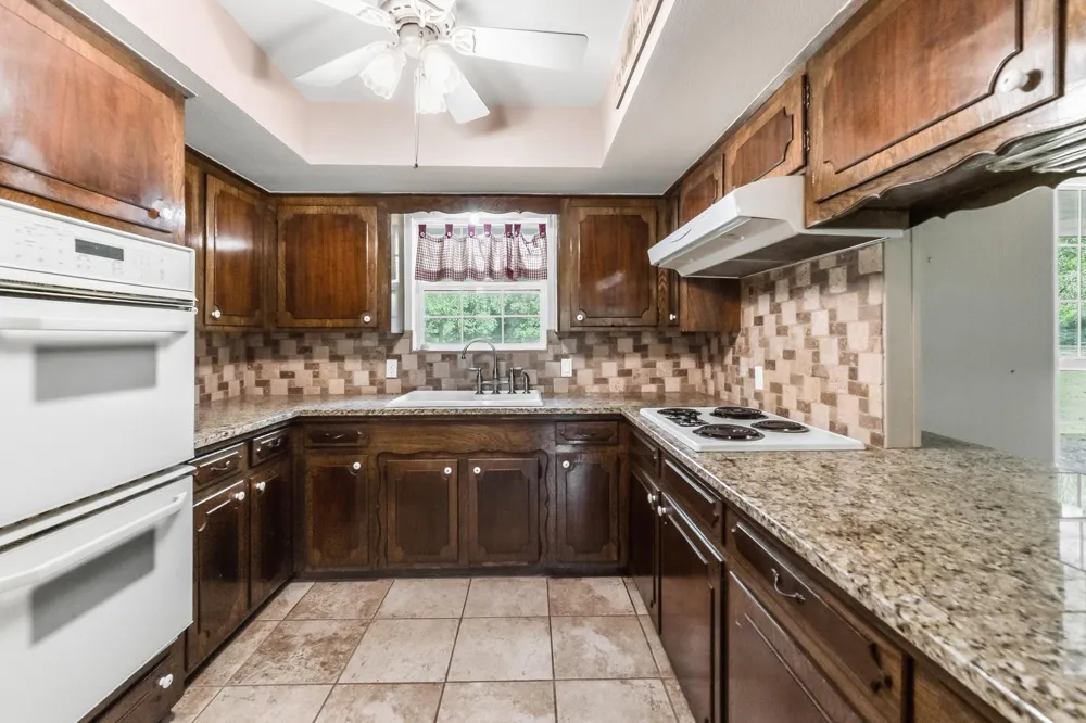 1385 Fm 1791 Huntsville, TX 77340