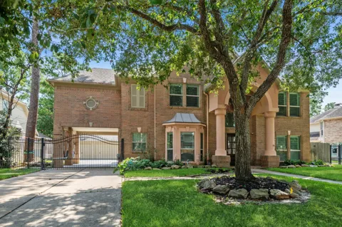815 Chisel Point Drive