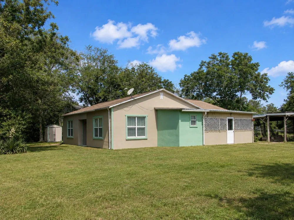 740 E Franklin Street Goliad, TX 77963