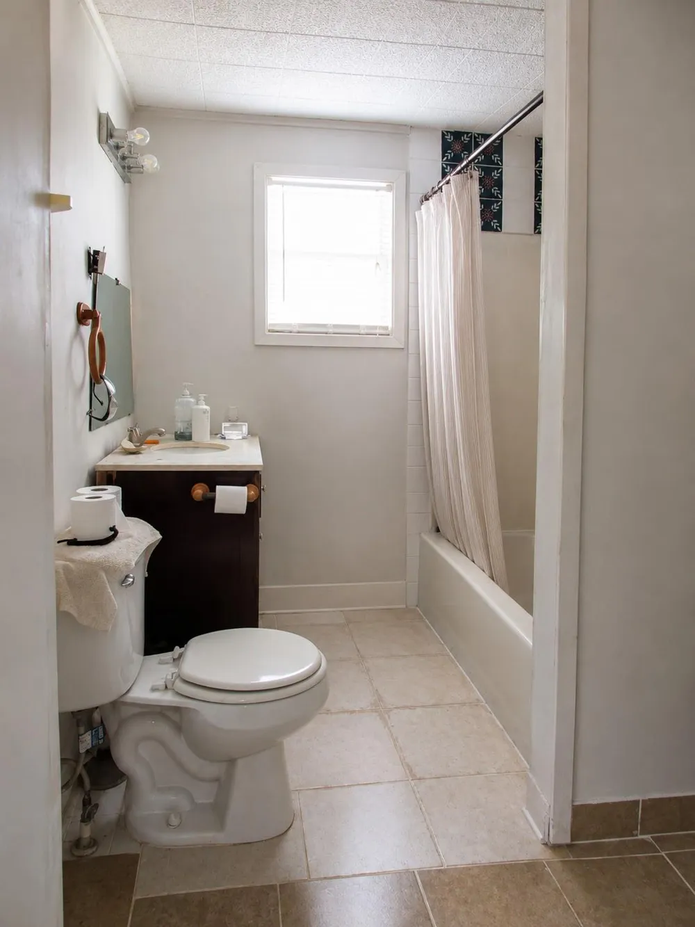740 E Franklin Street Goliad, TX 77963