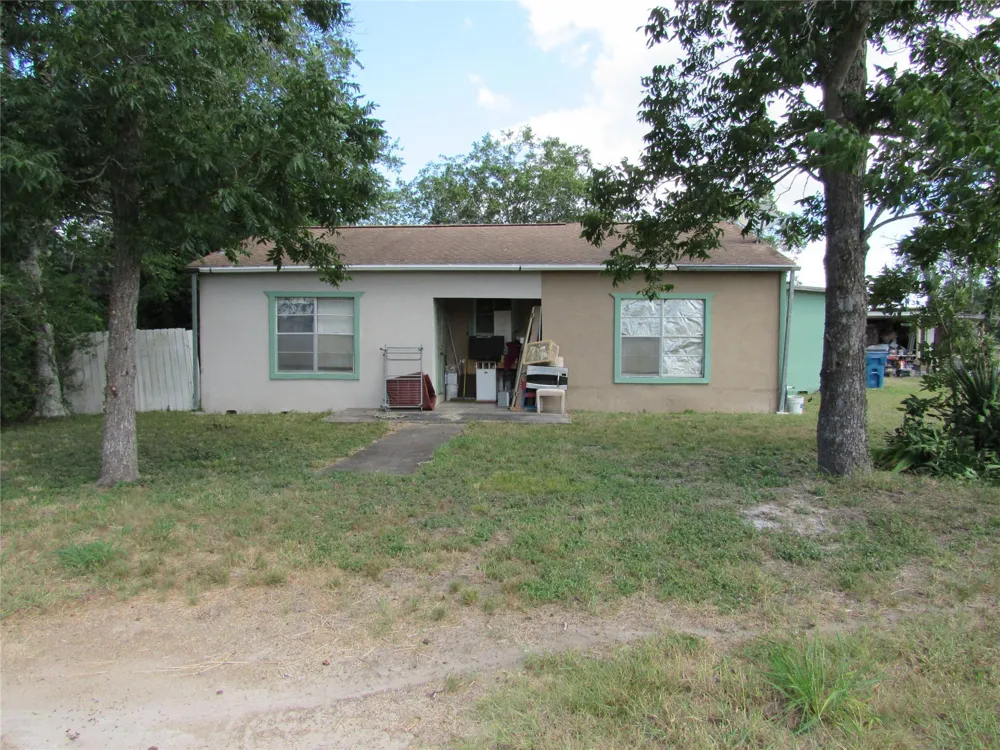 740 E Franklin Street Goliad, TX 77963