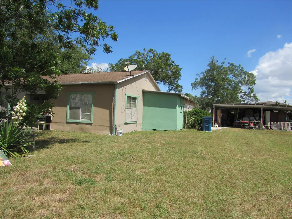 740 E Franklin Street Goliad, TX 77963