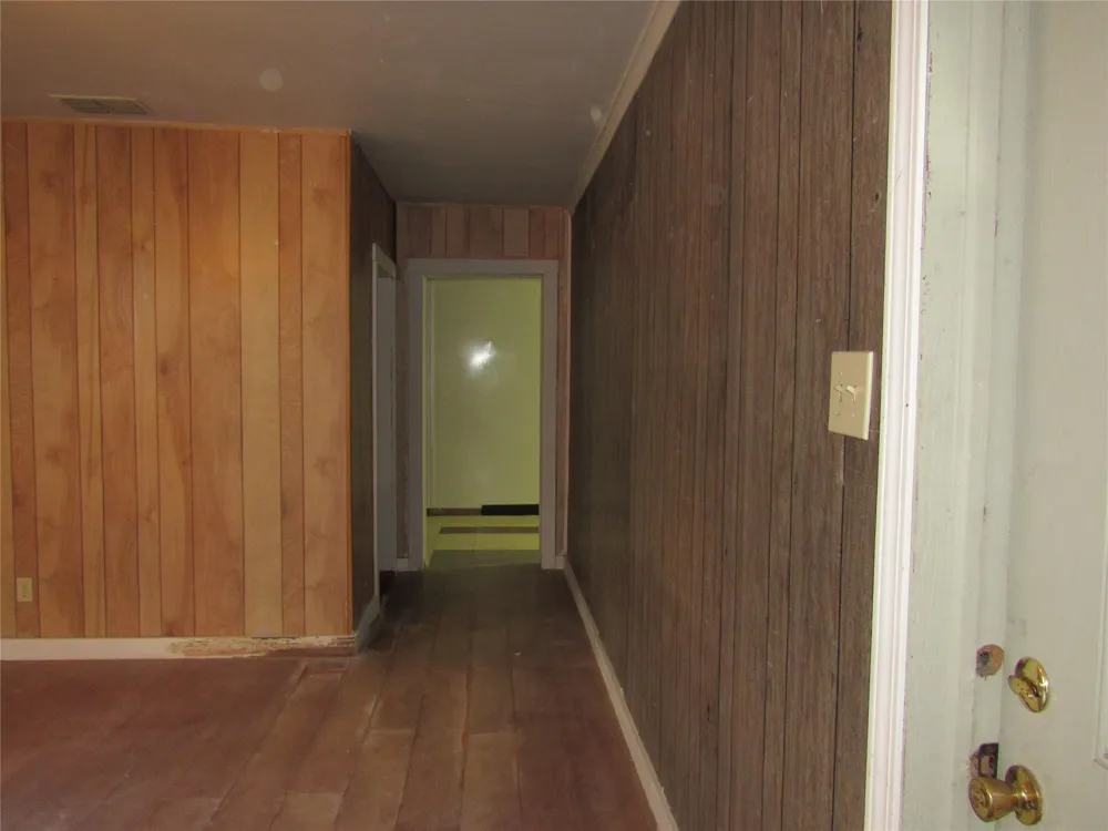 740 E Franklin Street Goliad, TX 77963