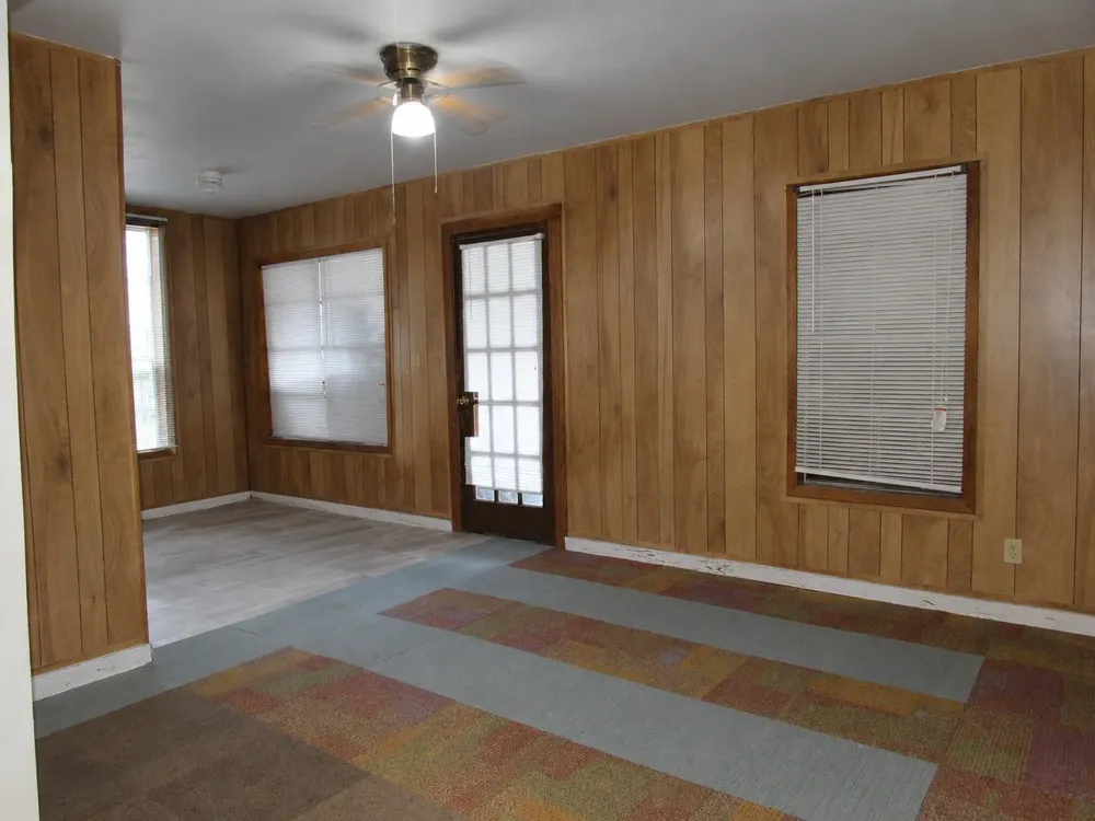 740 E Franklin Street Goliad, TX 77963