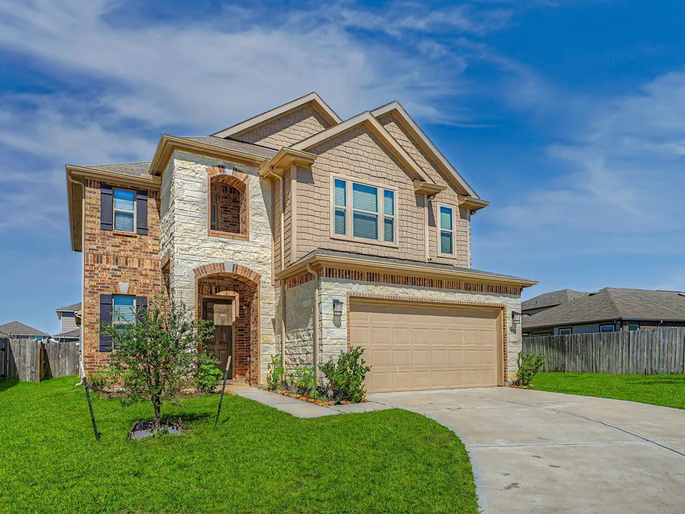 7202 Bakersfield Court Rosharon, TX 77583