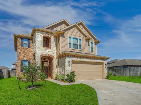 7202 Bakersfield Court