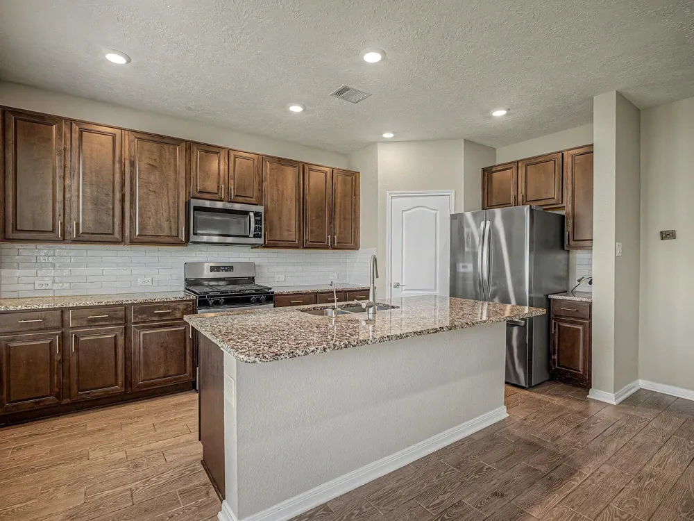 7202 Bakersfield Court Rosharon, TX 77583