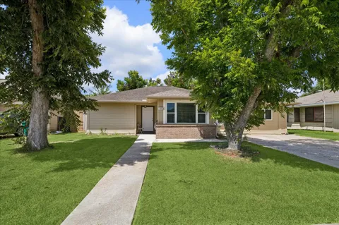1512 Buchanan Street
