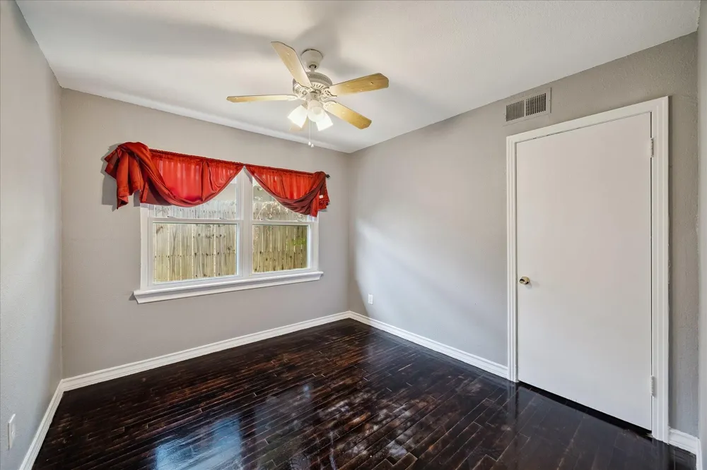 1512 Buchanan Street Pasadena, TX 77502
