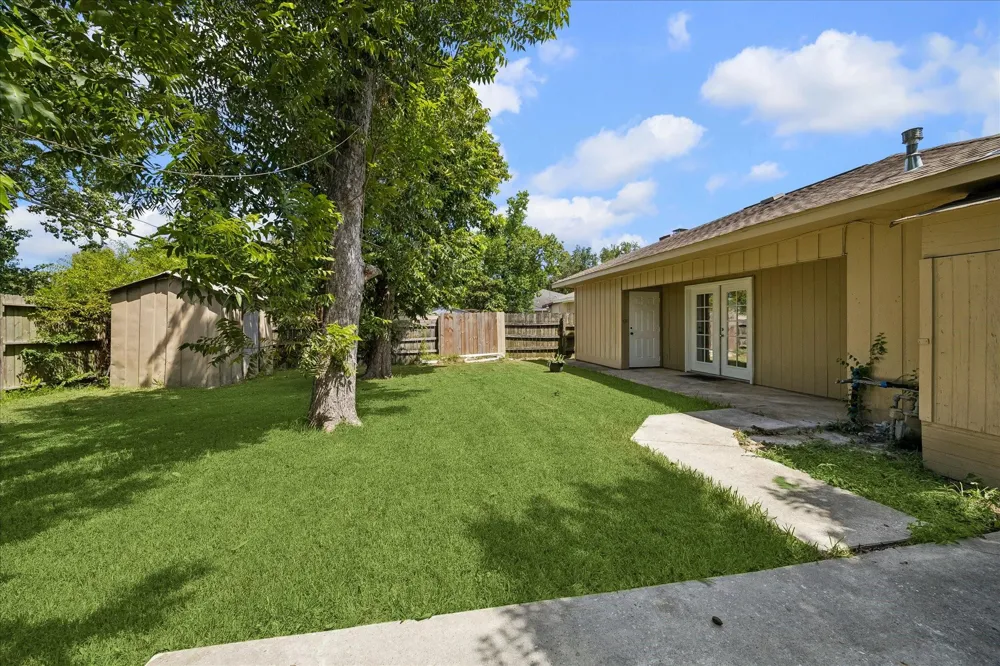 1512 Buchanan Street Pasadena, TX 77502