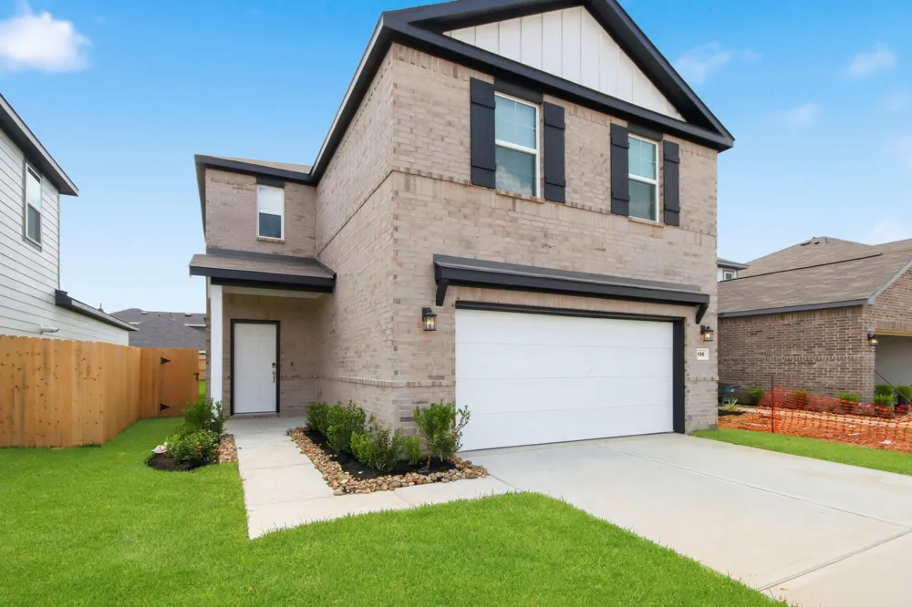 136 Rising Cedar Lane Hockley, TX 77447